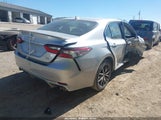 Toyota Camry Se 4T1G11AK5NU018670 photo