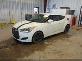 Hyundai Veloster Base W/Gray KMHTC6AD3DU084964 снимка