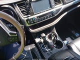 Toyota Highlander Xle 5TDKZRFH9JS239559 снимка