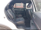 Ford Explorer Sport 1FM5K8GT4JGC85109 снимка