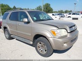 Toyota Sequoia Sr5 V8 5TDZT34A45S242930 снимка