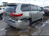 Toyota Sienna L 7 Passenger 5TDZZ3DC5HS852484 снимка