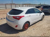 Hyundai Elantra Gt KMHD35LE2DU040717 снимка