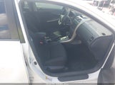 Toyota Corolla S 2T1BU4EE8CC817915 снимка