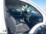 Toyota Tundra Sr5 5.7L V8 5TFEY5F15JX240200 снимка