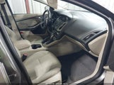 Ford Focus Sel 1FAHP3H25CL197746 fotografie