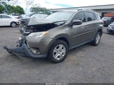 Toyota Rav4 Le JTMZFREV2ED037145 снимка