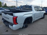 Toyota Tundra Hybrid Platinum Hybrid Crewmax 5.5' Bed 5TFNC5DB7SX107711 fotografie