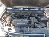 Honda Cr-V Lx JHLRD685X6C028333 снимка