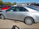 Toyota Camry Le 4T1BF3EK9AU054969 снимка