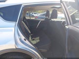 Toyota Rav4 Xle JTMRFREVXJD234591 снимка