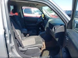 Jeep Patriot Latitude 1C4NJRFB8ED762914 снимка
