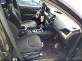 Jeep Cherokee Latitude Fwd 1C4PJLCB4JD595570 снимка