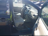 Toyota Sienna Le V6 5TDKK3DC8BS117947 снимка