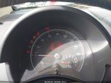 Volkswagen New Beetle S 3VWPF31Y38M415631 снимка