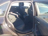 Volkswagen Jetta Gli 2.0T 35Th Anniversary Edition/2.0T Autobahn/2.0T S 3VW6T7BU3KM225195 photo