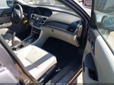 Honda Accord Lx 1HGCR2F39EA195275 снимка