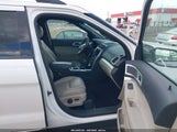 Ford Explorer Xlt 1FM5K7D82DGA58791 photo