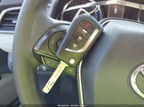 Toyota Camry Le 4T1B11HK2KU693548 снимка