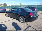 Chrysler 300C 2C3CCAEG5HH663026 fotografie