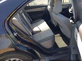Toyota Corolla Le 2T1BURHE0JC115741 снимка