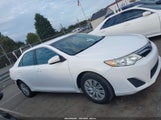 Toyota Camry Le 4T1BF1FK2EU304772 снимка
