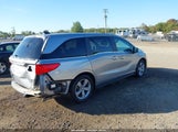 Honda Odyssey Ex-L 5FNRL6H71JB083993 снимка