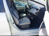 Toyota Corolla Le JTDEPRAE7LJ049212 снимка