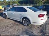 Volkswagen Passat 2.0T Wolfsburg Edition 1VWLA7A38KC001441 photo