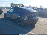 Tesla Model Y Long Range Dual Motor All-Wheel Drive 7SAYGAEEXSF250779 fotografie