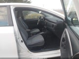 Toyota Corolla L 5YFBURHE8GP492911 снимка