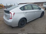 Toyota Prius Three JTDKN3DU4F1913162 снимка