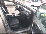 Toyota Rav4 Le 2T3G1RFV3LW104677 снимка