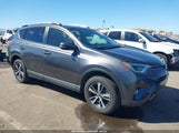 Toyota Rav4 Xle JTMWFREV6JJ739192 photo