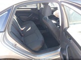 Volkswagen Passat 2.5L S 1VWAP7A30EC015098 снимка