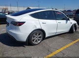 Tesla Model Y Awd/Long Range Dual Motor All-Wheel Drive 7SAYGAEE0PF806900 снимка