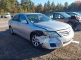 Toyota Camry Le 4T4BF3EK1AR077488 снимка