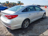 Hyundai Sonata Se 5NPE24AF4FH100186 снимка