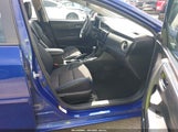Toyota Corolla Se 5YFBURHE7HP695872 снимка