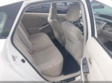 Toyota Prius Three JTDKN3DU5D1709502 снимка
