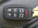 Chrysler Voyager Lxi 2C4RC1DG7MR538539 снимка