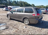 Toyota Sienna Le V6 8 Passenger 5TDKK3DCXDS368214 fotografie