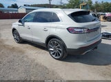 Lincoln Nautilus Reserve 2LMPJ8K98PBL22769 снимка