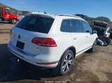 Volkswagen Touareg V6 Wolfsburg Edition WVGRF7BP7HD001784 photo