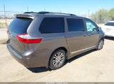 Toyota Sienna Xle Premium 8 Passenger 5TDYZ3DC1JS942460 photo