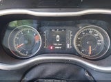 Jeep Cherokee Latitude 1C4PJLCB5GW137209 снимка