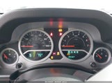 Jeep Wrangler Unlimited Sahara 1J4GA59168L624622 fotografie