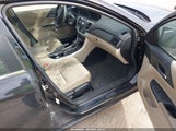 Honda Accord Lx 1HGCR2F36FA029751 снимка