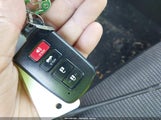 Toyota Corolla Se 5YFBURHE8HP626897 снимка