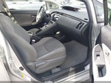 Toyota Prius Two JTDKN3DU0D5539140 fotografie